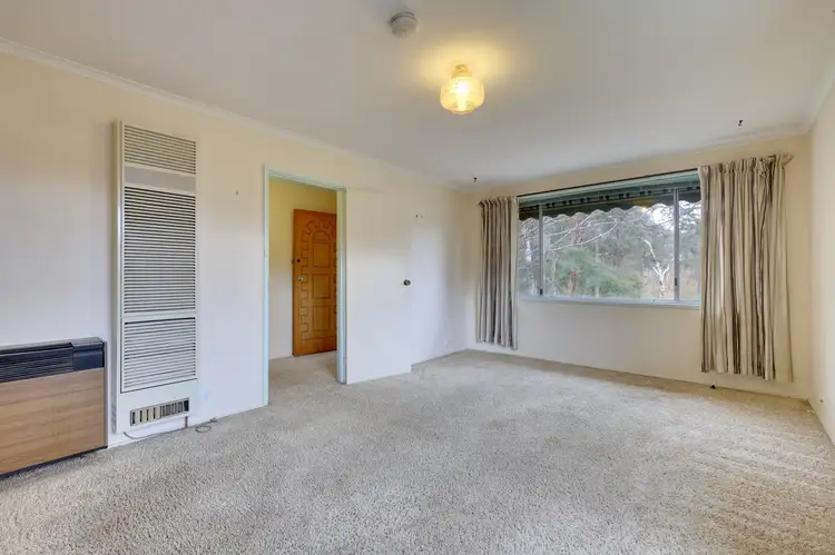 Second view of Homely house listing, 6 Swift Place, Macgregor ACT 2615