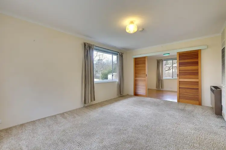 Third view of Homely house listing, 6 Swift Place, Macgregor ACT 2615