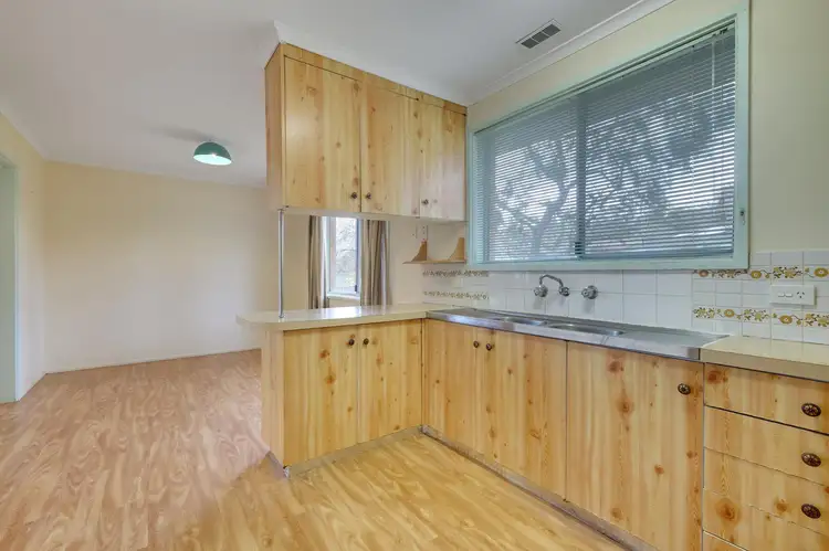 Fifth view of Homely house listing, 6 Swift Place, Macgregor ACT 2615