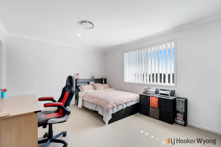 Fifth view of Homely house listing, 65 Nigella Circuit, Hamlyn Terrace NSW 2259