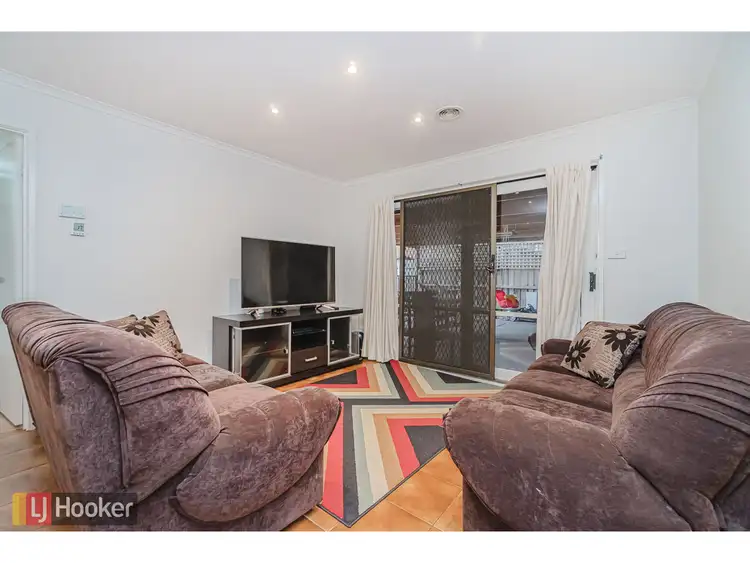 Sixth view of Homely house listing, 11 Banbury Crescent, Craigieburn VIC 3064