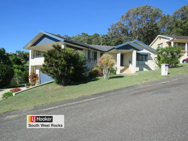2 Salmon Circuit, South West Rocks NSW 2431