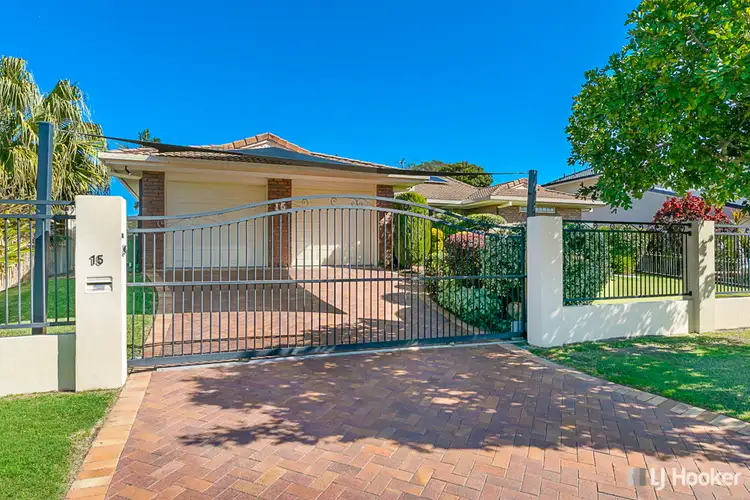 15 Zephyr Court, Birkdale QLD 4159