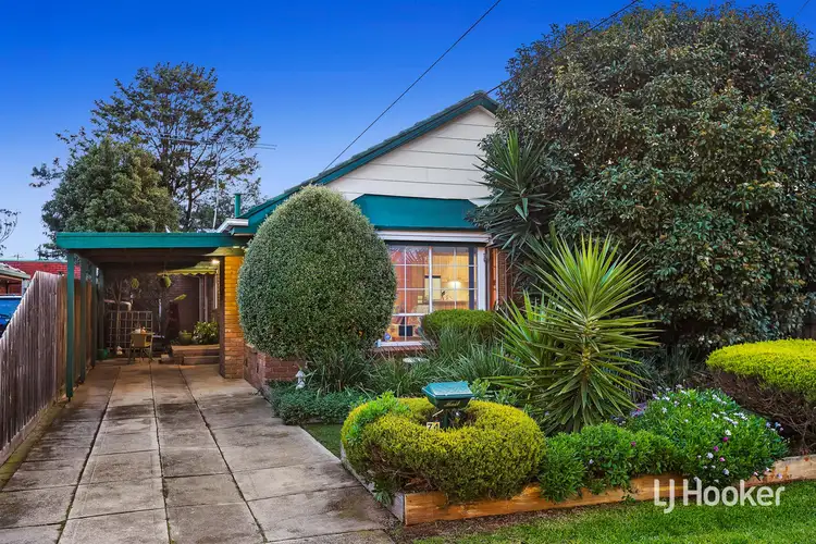 74 Ailsa Street South, Altona Meadows VIC 3028