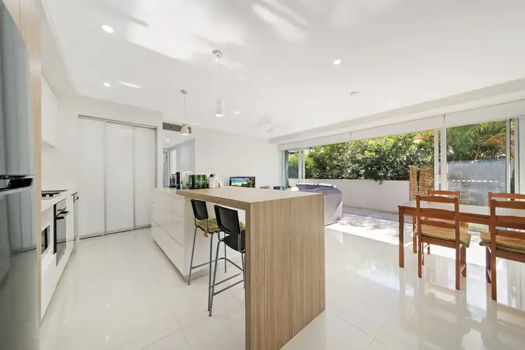 201/26-28 Gray Street, Southport QLD 4215