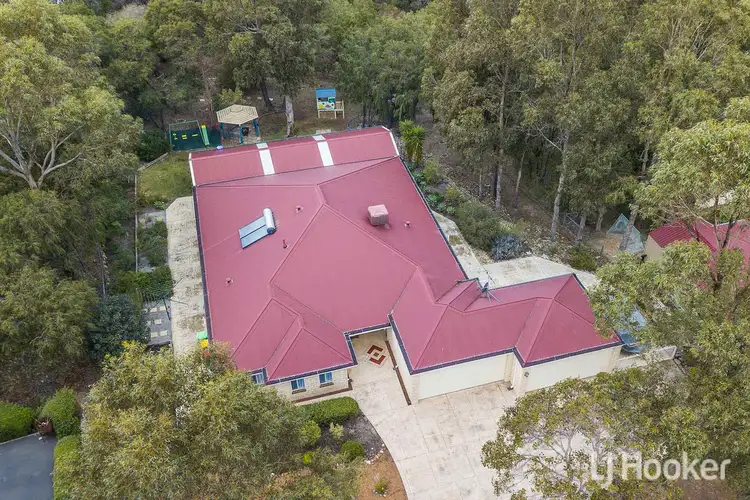 4 Keble Heights, College Grove WA 6230