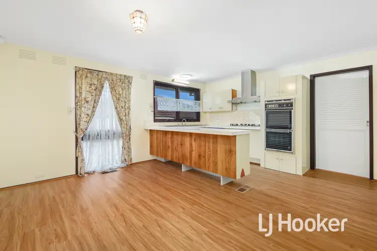 Sixth view of Homely house listing, 17 Anderson Court, Endeavour Hills VIC 3802