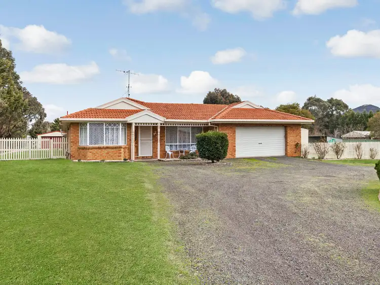 Main view of Homely house listing, 5 Casey Crescent, Broadford VIC 3658