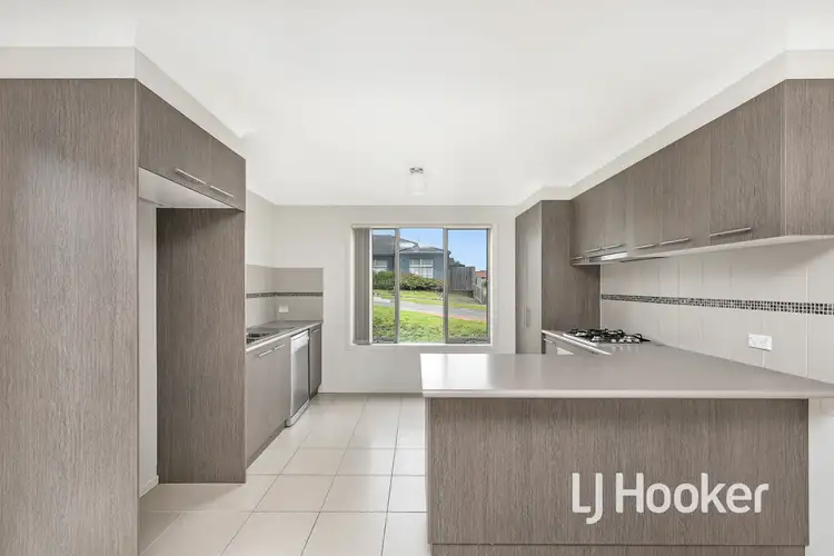 Fourth view of Homely house listing, 3 McClenaghan Place, Pakenham VIC 3810