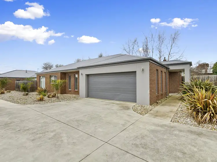 Unit 1/154 Narracan Drive, Newborough VIC 3825