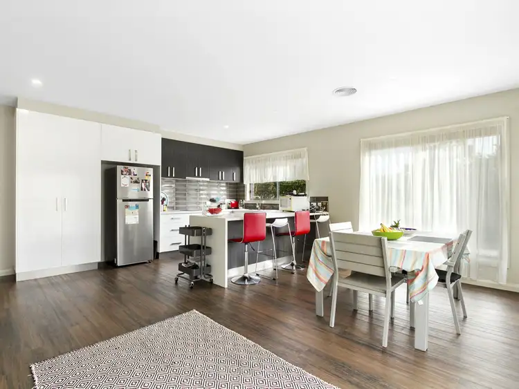 Sixth view of Homely house listing, Unit 1/154 Narracan Drive, Newborough VIC 3825