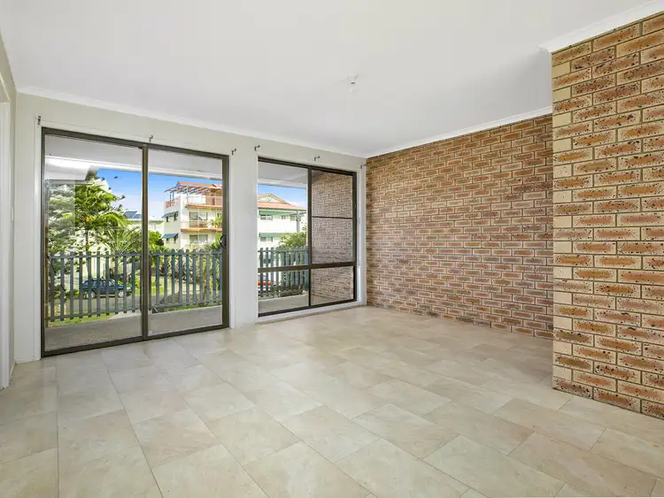 4/4 Stint Street, Peregian Beach QLD 4573