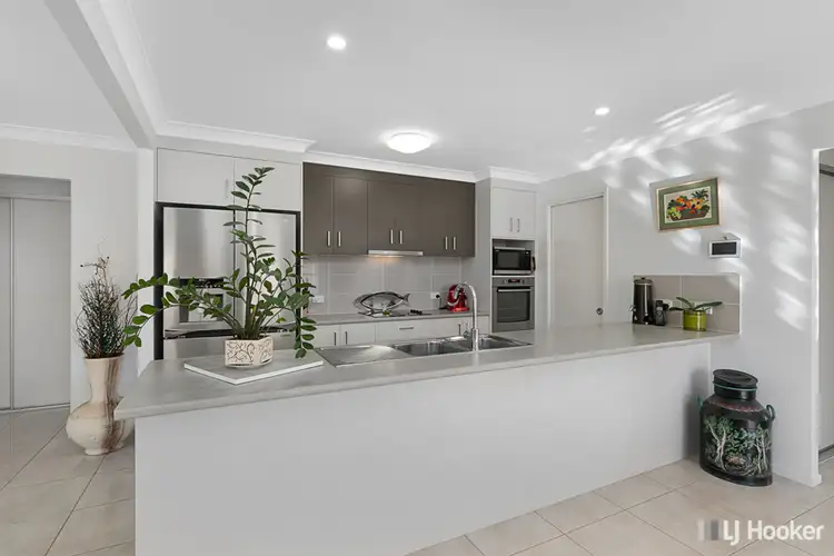 Fifth view of Homely house listing, 5 Willis Close, Redland Bay QLD 4165