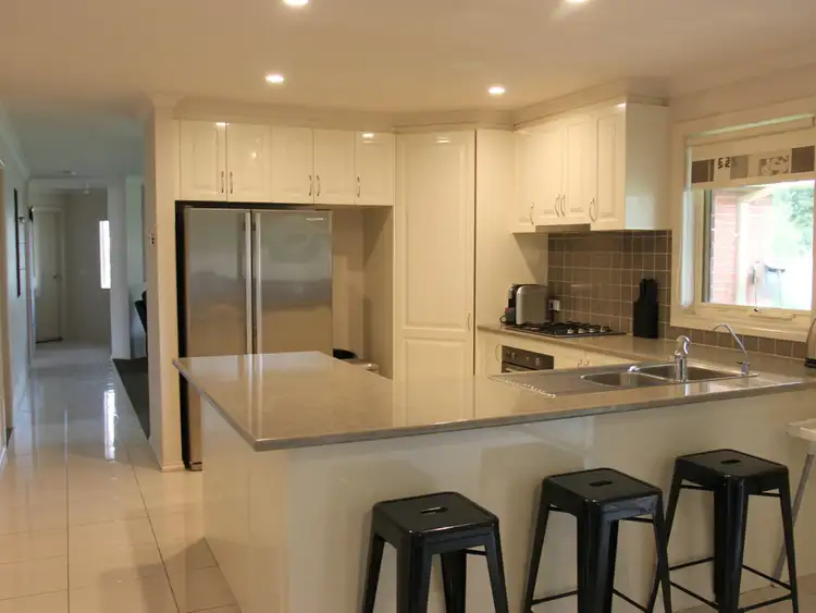 Fourth view of Homely house listing, 17 Peterkin Street, Alexandra VIC 3714