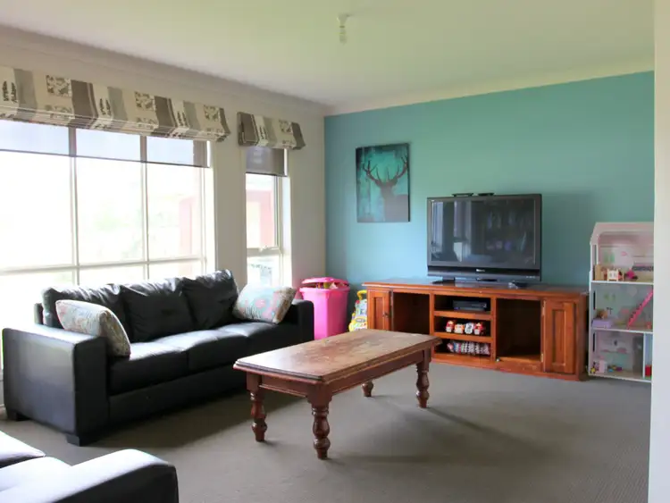 Seventh view of Homely house listing, 17 Peterkin Street, Alexandra VIC 3714