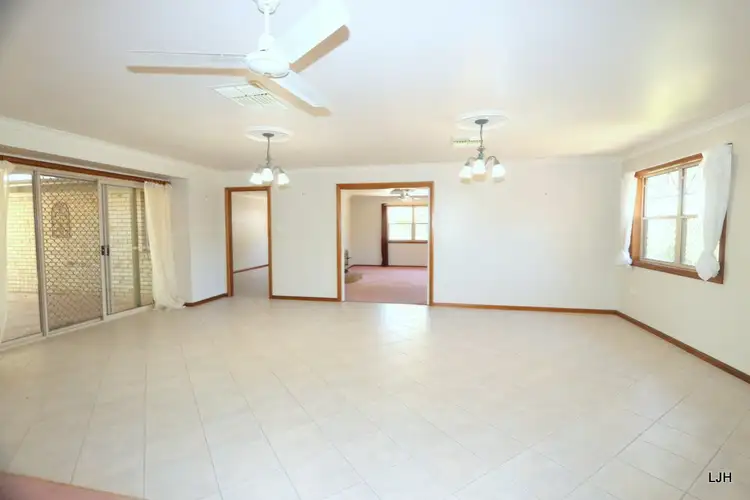 Fifth view of Homely house listing, 1 Peppertree Lane, Emerald QLD 4720