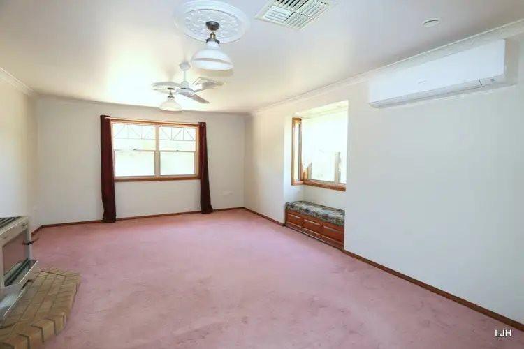 Sixth view of Homely house listing, 1 Peppertree Lane, Emerald QLD 4720
