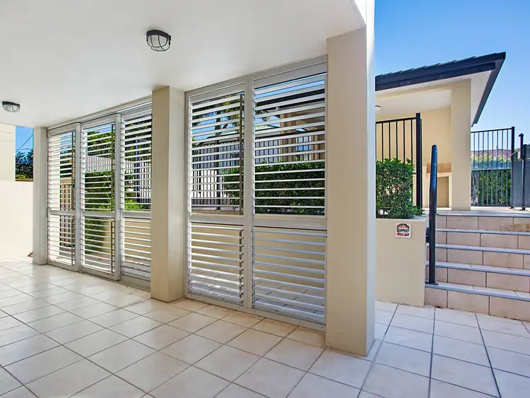 Third view of Homely apartment listing, 5/3 Tate Street, Southport QLD 4215