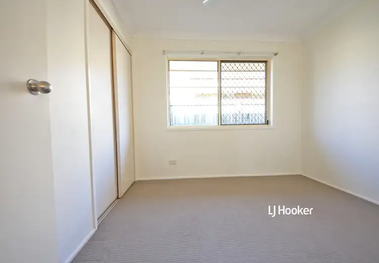 Sixth view of Homely house listing, 32 Mountain Blue Drive, Kallangur QLD 4503