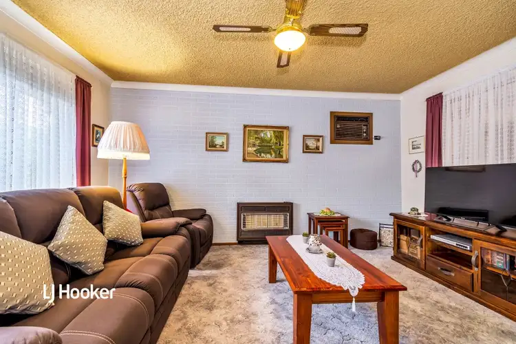 Second view of Homely house listing, 5 Lindsay Avenue, Valley View SA 5093