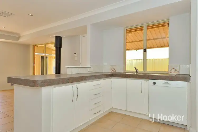 Fifth view of Homely house listing, 140 Dongara Circle, Jane Brook WA 6056
