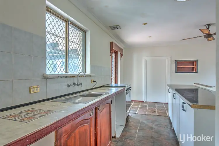 Third view of Homely house listing, 2 Delamere Way, Camillo WA 6111