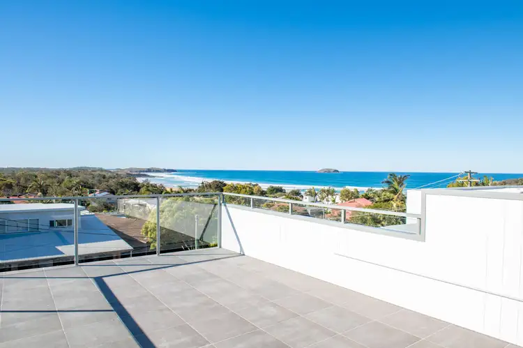 26 Ocean View Crescent, Emerald Beach NSW 2456