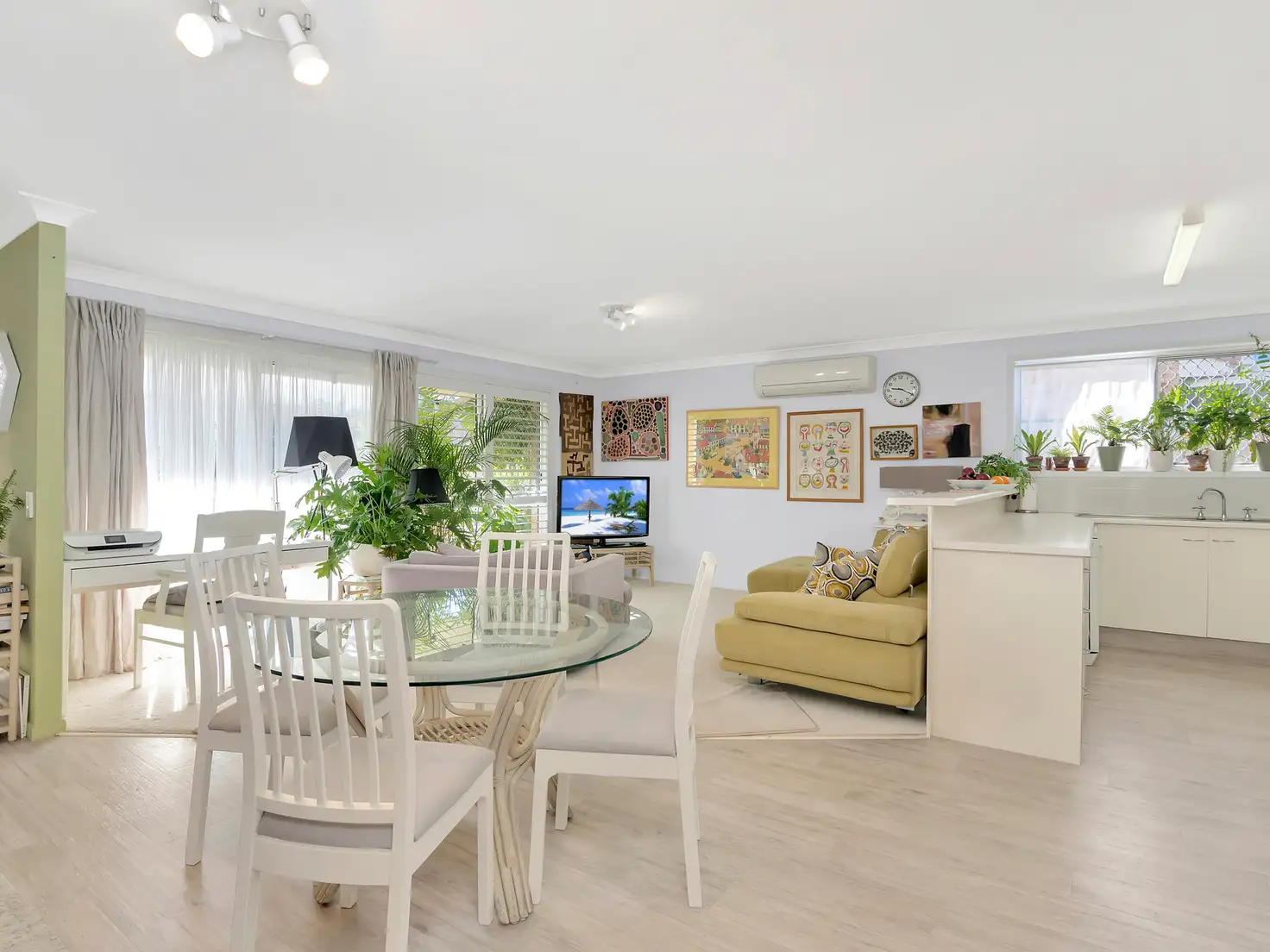 Main view of Homely villa listing, 32/154 Currumbin Creek Road, Currumbin Waters QLD 4223