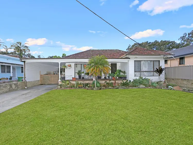 4 Pacific Street, Long Jetty NSW 2261