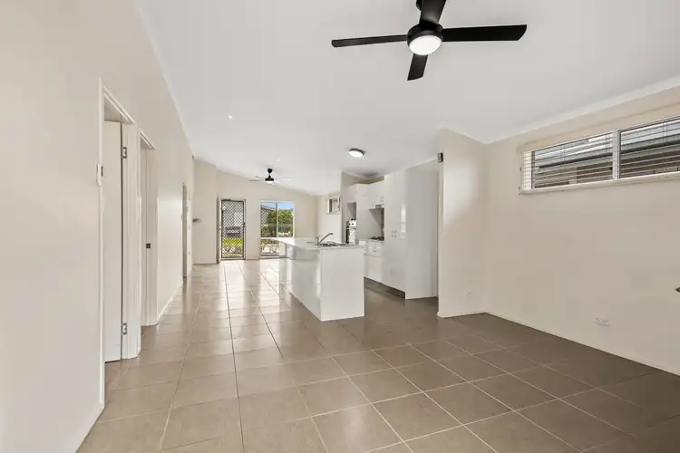 Fifth view of Homely unit listing, Villa 182/97-161 Hogg Street, Cranley QLD 4350