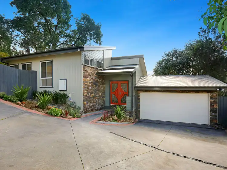 Main view of Homely townhouse listing, 2/7 Brownes Crescent, Eltham VIC 3095