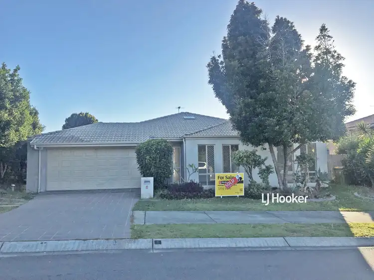 8 Winzear Drive, Kallangur QLD 4503