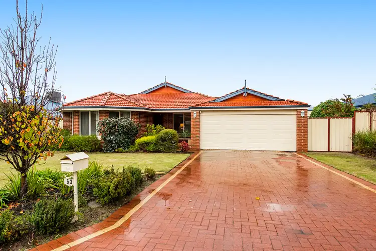 53 Lambertia Crescent, High Wycombe WA 6057
