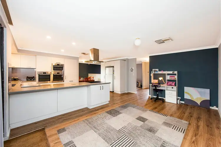 Fifth view of Homely house listing, 5 Emu Court, High Wycombe WA 6057