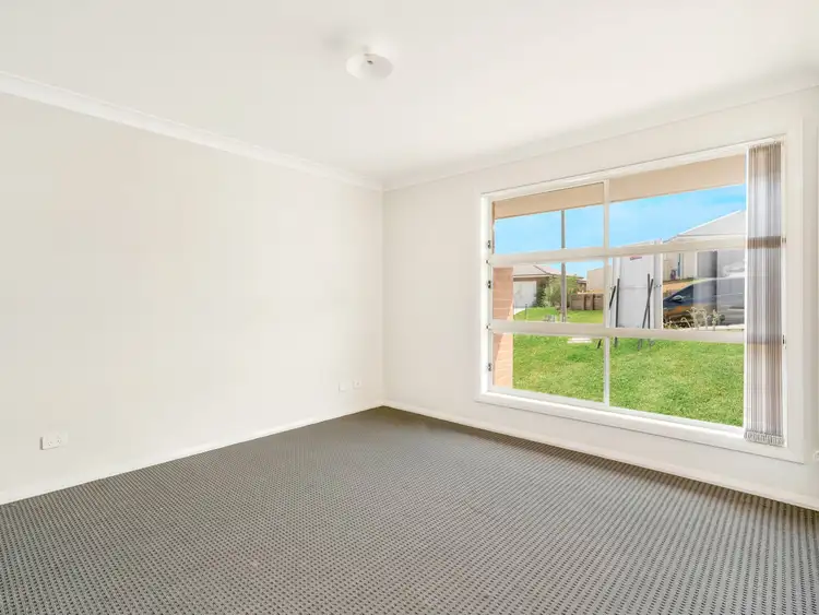 Sixth view of Homely house listing, 9 Barbara Court, Rutherford NSW 2320