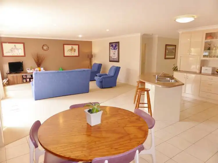 Fourth view of Homely villa listing, 2/3 Ballingal Way, Forster NSW 2428