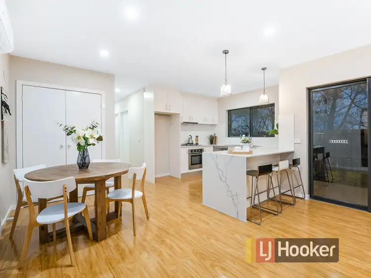Fourth view of Homely house listing, 2/17 Cameron Way, Pakenham VIC 3810