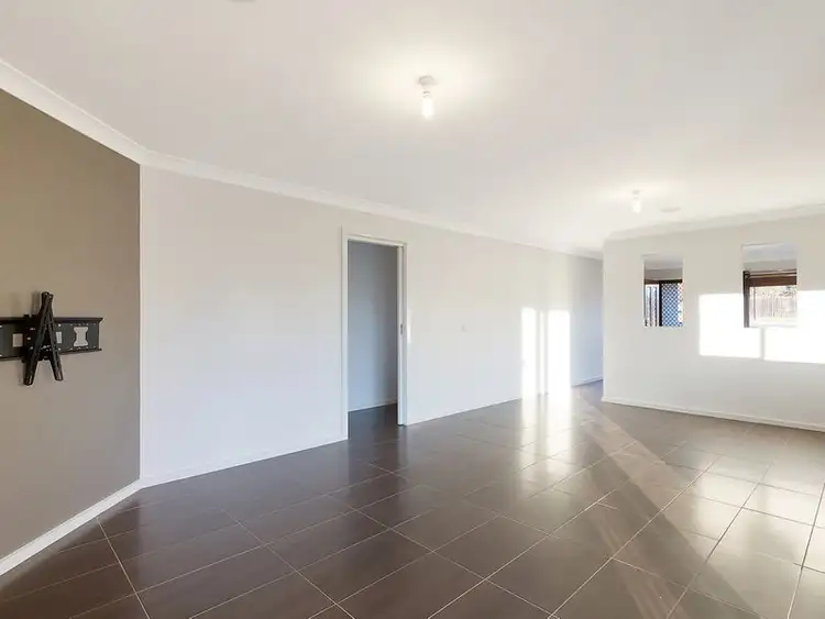 Sixth view of Homely house listing, 19 Koma Circuit, Bega NSW 2550