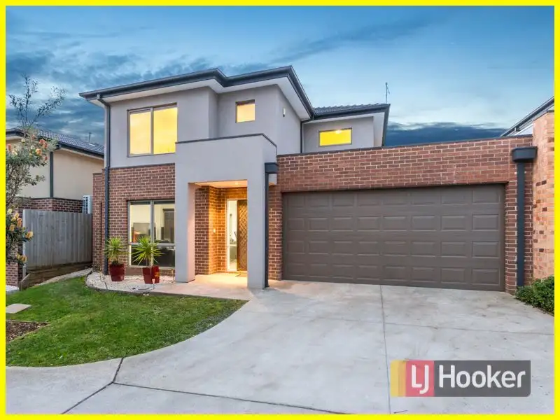 Main view of Homely townhouse listing, 9/35 Lily Way, Skye VIC 3977