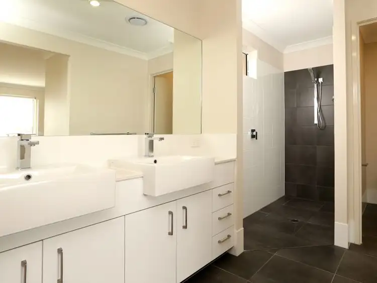 Seventh view of Homely house listing, 352 Richmond Road, Cannon Hill QLD 4170