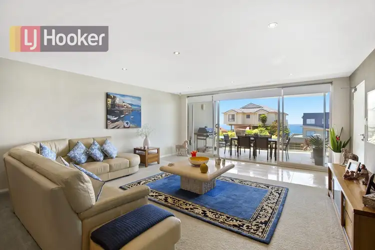 Second view of Homely unit listing, 6/107-109 Ocean Parade, Blue Bay NSW 2261