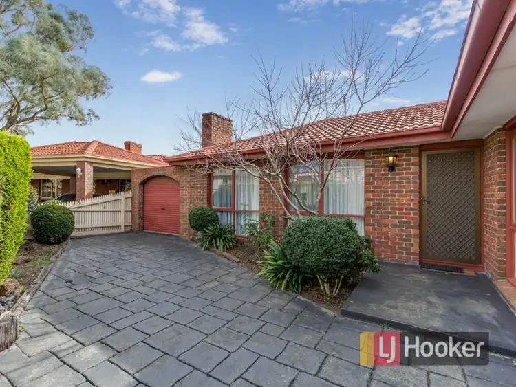 Second view of Homely house listing, 8 Rokewood Court, Endeavour Hills VIC 3802