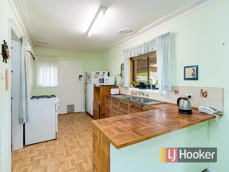 Fourth view of Homely house listing, 52 Charles Avenue, Hallam VIC 3803