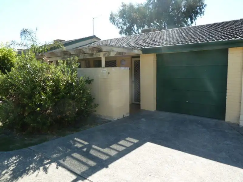 Main view of Homely unit listing, 4/5 Colby Way, Thornlie WA 6108