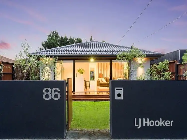 Second view of Homely house listing, 86 Shane Avenue, Seabrook VIC 3028