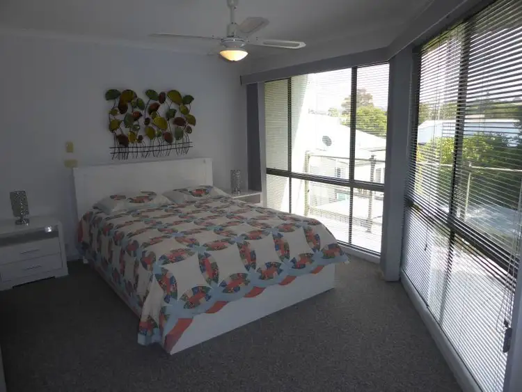 Seventh view of Homely unit listing, 1/617 Esplanade, Lakes Entrance VIC 3909
