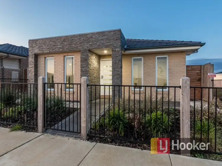 9 Fern Street, Officer VIC 3809