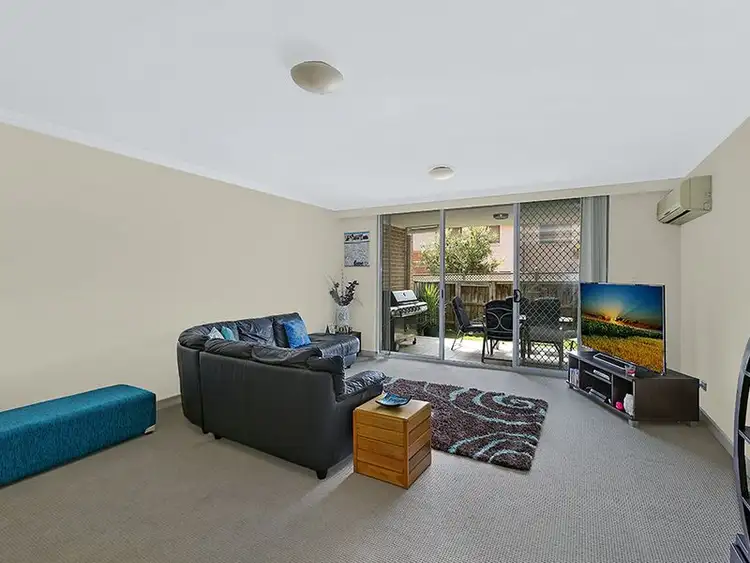 Second view of Homely unit listing, 4/15-17 Nirvana Street, Long Jetty NSW 2261