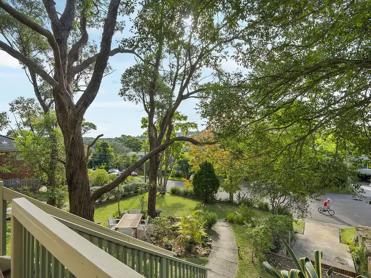 16 Vines Avenue, Forestville NSW 2087