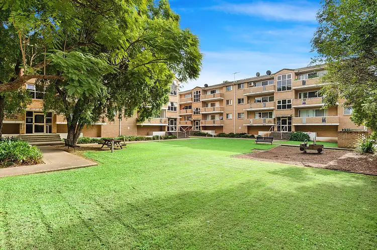 24/10-12 Thomas Street, Parramatta NSW 2150